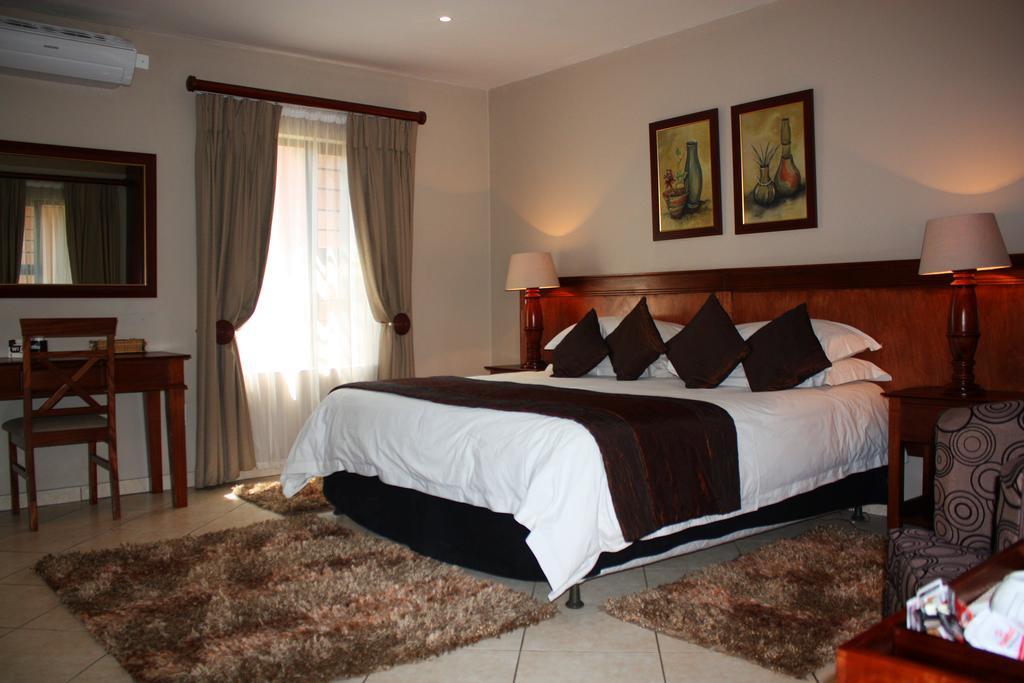 Eagles Nest Lodge Johannesburg Ngoại thất bức ảnh